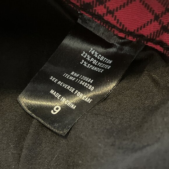 Hot Topic Denim High Rise Super Skinny Pants SZ 9 Black Red Plaid - Picture 9 of 13